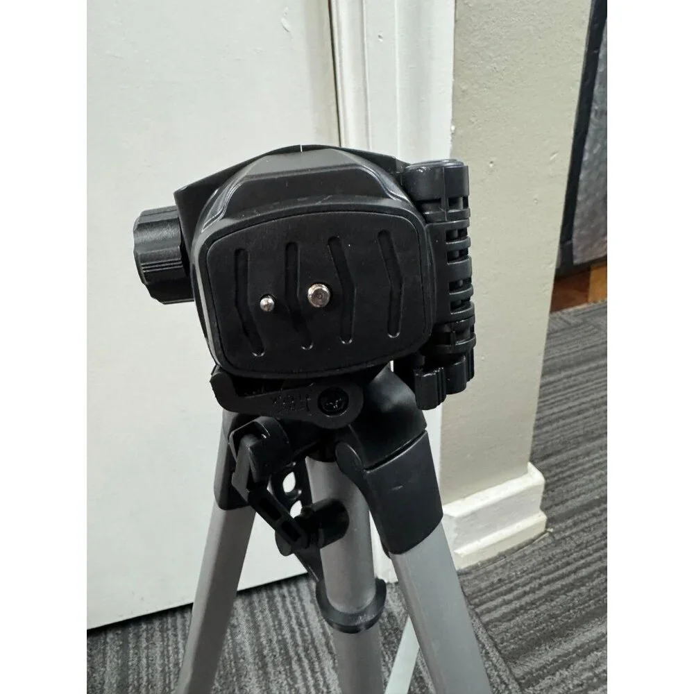 Amazon Basics 60-Inch LightweightTripod With Bag, Black